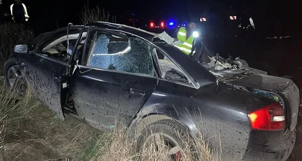 На Миколаївщині зіткнулись авто та КРАЗ, загинула сім'я з немовлям