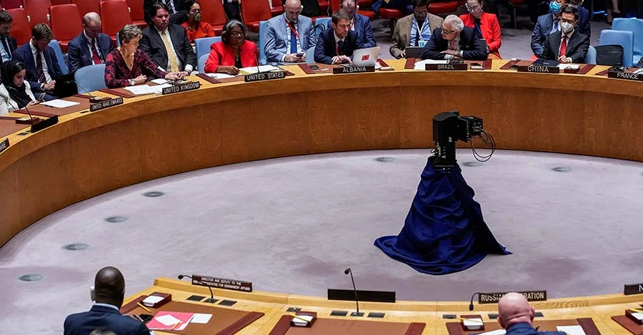 Совбез ООН отклонил предложенную РФ резолюцию о 