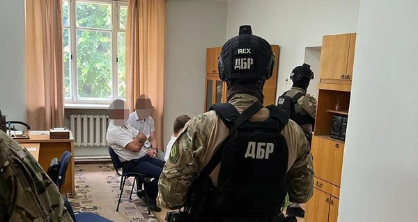 Голова митного поста 