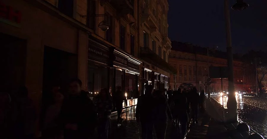 «Укренерго» повідомило про відключення світла у Києві та 7 областях