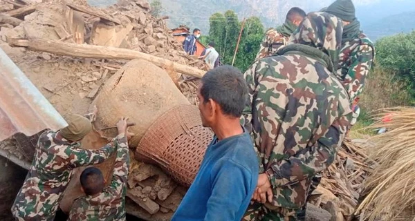 В Непале произошло землетрясение силой 6,6 балла, есть жертвы и раненые