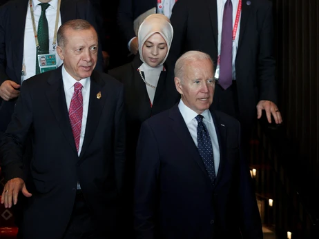 Байден и Эрдоган на G20 обсудили теракт в Стамбуле и зерновое соглашение