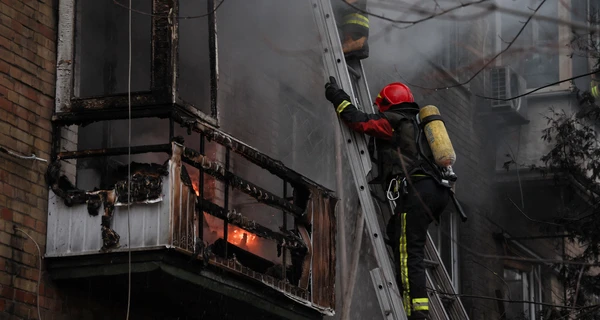 У Печерському районі Києва через ракетний обстріл загинула одна людина