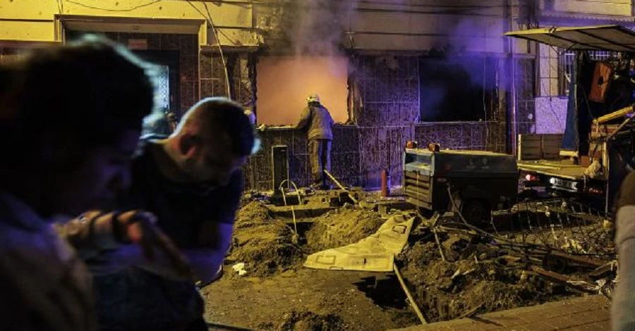 СМИ: В Стамбуле снова прогремели взрывы, есть пострадавшие