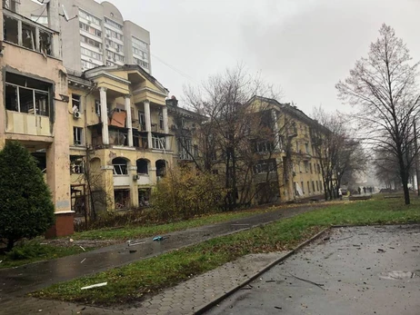 Зеленський показав відео ракетного удару по Дніпру, в якому постраждало 14 людей 