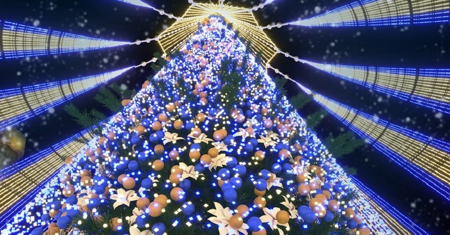В Киеве установят миниатюрную копию главной елки страны