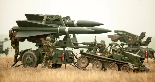 Чем отличается ПВО от ПРО и почему Запад не дает Украине антиракеты