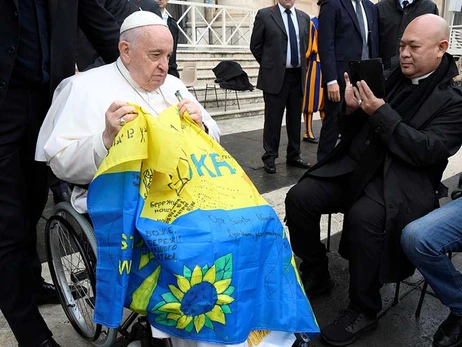 Папа Римський: Ватикан готовий стати посередником  у переговорах України і Росії