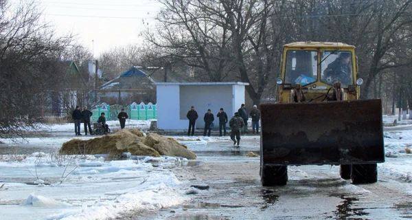 Поради сільських - міським: До маршрутки - два кілометри, а пічку треба вміти топити