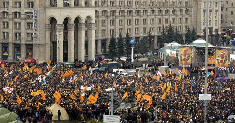 Оранжевая революция-2004: что о первом Майдане пишут учебники и куда делись герои Майдана 
