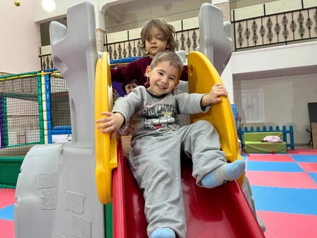 Вихованців одеського дитячого будинку евакуювали до Туреччини