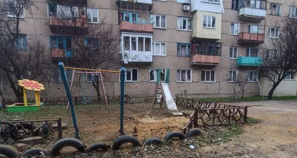 Росіяни обстріляли з артилерії Курахове, є загиблі та поранені