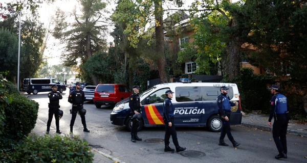 Що стоїть за вибухом у посольстві України в Іспанії