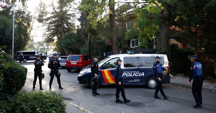 Что стоит за взрывом в посольстве Украины в Испании
