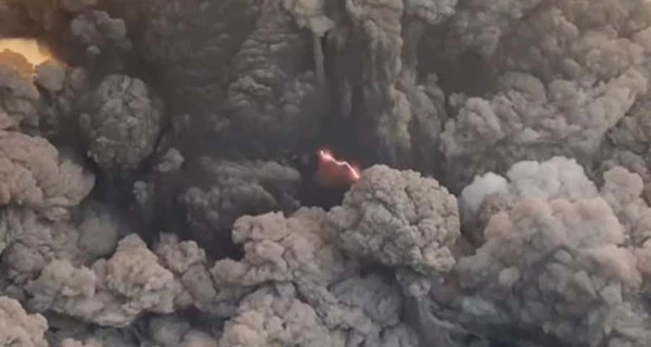 В Італії потоки лави вулкану Стромболі спровокували цунамі  