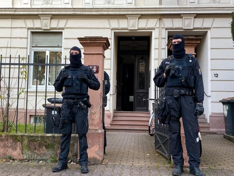 В Германии разоблачили подготовку госпереворота: по всей стране обыски и задержания