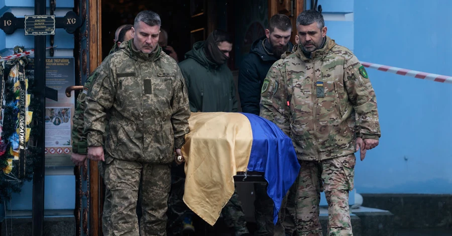В Украину вернули тела еще 49 погибших защитников