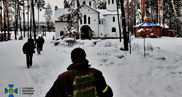 СБУ прийшла з обшуками у два монастирі та скит УПЦ МП у Житомирській області