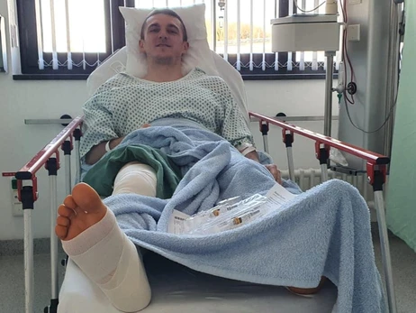 Капітану чоловічої збірної України з біатлону у Німеччині зробили операцію на коліні 