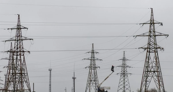 Одещина та Херсонщина знову залишилися без світла через обстріли по енергооб'єктах