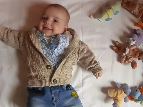 Новорожденный малыш 5 месяцев ждал в роддоме родителей, оказавшихся в оккупированном городе