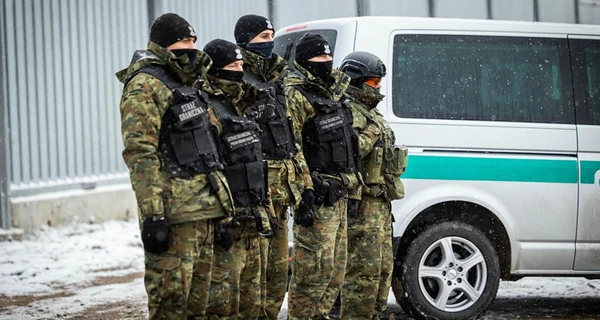 В штаб-квартире полиции Польши взорвался подарок, привезенный из Украины 