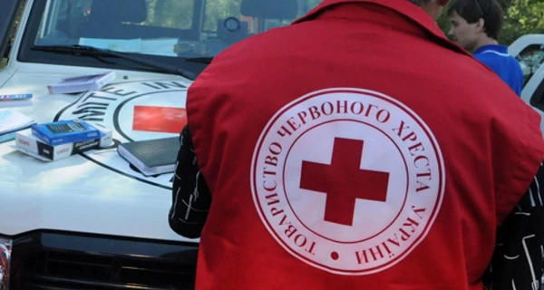 У Херсоні росіяни обстріляли пункт допомоги Червоного Хреста – загинула парамедик