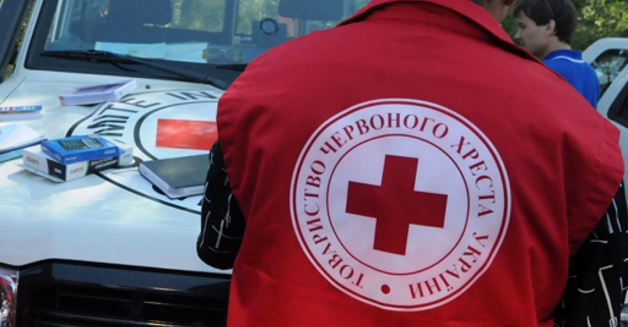 В Херсоне россияне обстреляли пункт помощи Красного Креста - погибла парамедик