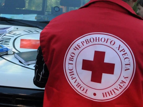 В Херсоне россияне обстреляли пункт помощи Красного Креста - погибла парамедик