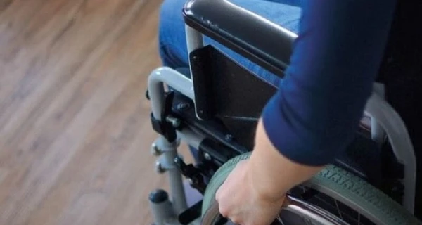 На Херсонщині росіяни обстріляли геріатричний центр