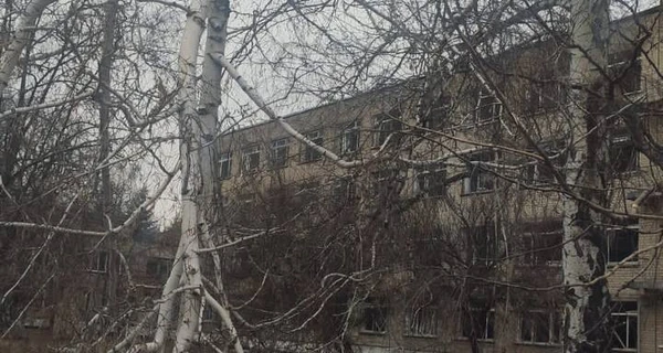 Війська РФ обстріляли лікарню під Куп'янськом - поранено фельдшера