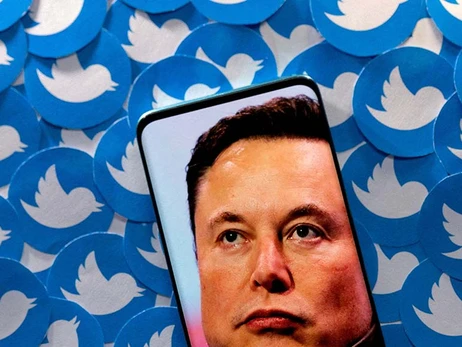 Пользователи Twitter решают судьбу Маска как руководителя соцсети
