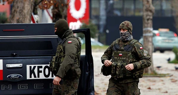 Польша ведет расследование по взрыву гранатомета в штаб-квартире полиции