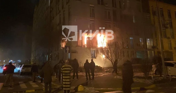 ЗМІ: у київському ЖК «Комфорт Таун» через балон стався вибух і пожежа