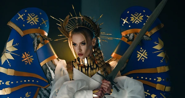 «Міс Україна Всесвіт» показала національний костюм 