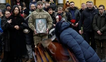Похороны украинского военнослужащего и геймдизайнера Владимира Ежова