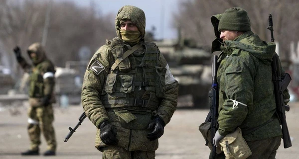 Росіяни заборонили у Маріуполі масові заходи на новорічні свята