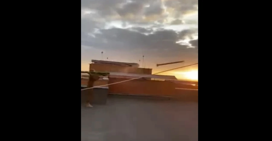 Нацгвардеец сбил российскую ракету с крыши дома из ПЗРК 