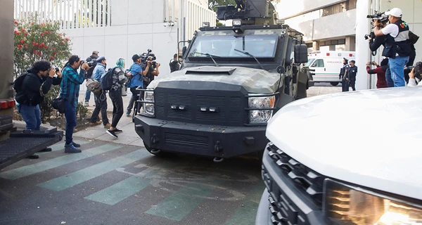 Заворушення в Мексиці: багато поранених, вбито нацгвардійця