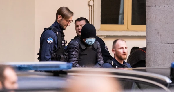 Во Франции Жеваго выпустили под залог в миллион евро