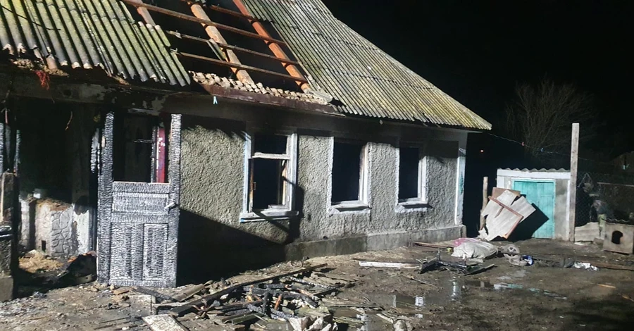 На Одещині загинули мати та троє дітей - згоріли у власному будинку