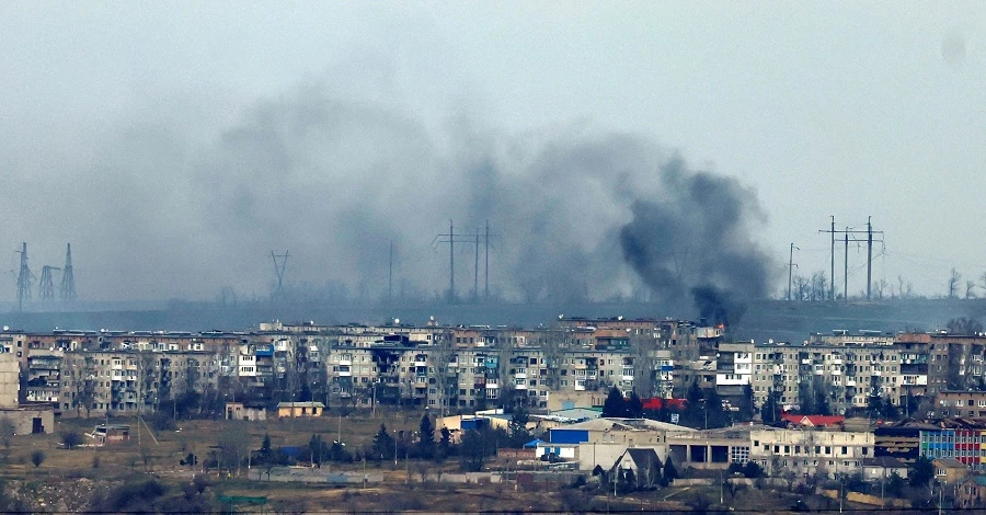 Глава Донецкой ОГА: В Соледаре остаются сотни гражданских - эвакуировать их невозможно