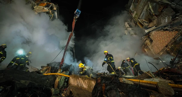 Кількість загиблих у дніпровській багатоповерхівці зросла до 21 (оновлено)