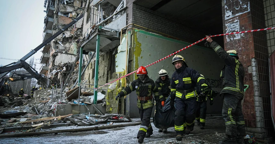 Жертвами удара по девятиэтажке в Днепре стали 40 человек (обновлено)
