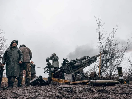 Українські підрозділи продовжують тримати оборону в Соледарі та на підступах