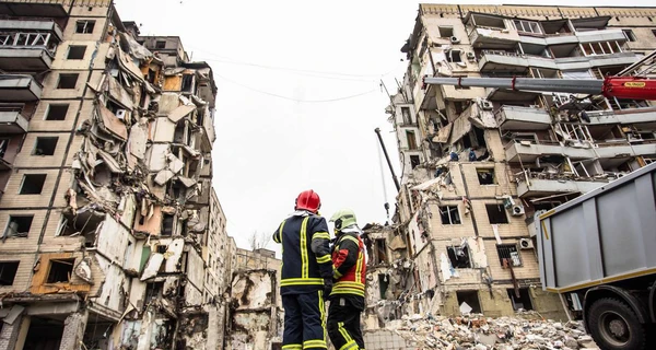 Удар по дев’ятиповерхівці в Дніпрі: розібрано 90% завалів