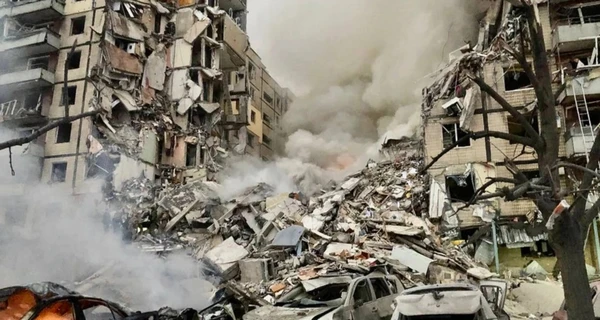 Удар по багатоповерхівці у Дніпрі: постраждалим спишуть борги по комуналці та відшкодують збитки