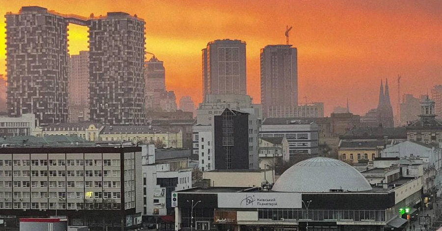 Аномальное тепло в Киеве третий день подряд бьет рекорды