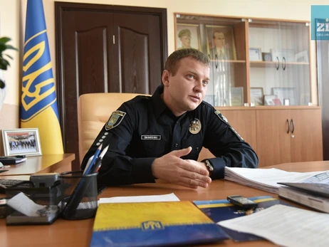 На Львовщине отстранили начальника патрульной полиции, подарившего возлюбленной пропуск
