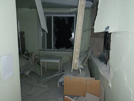 Росіяни знову обстріляли Херсон - влучили у пологовий будинок, лікарню та школу
